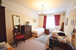 Photo 8- click for photo gallery